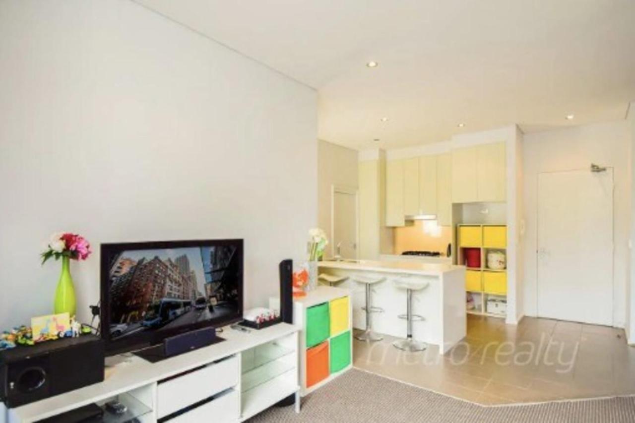 Mascot Sun-Drenched 3 Bedroom Apartment In Turrella מראה חיצוני תמונה